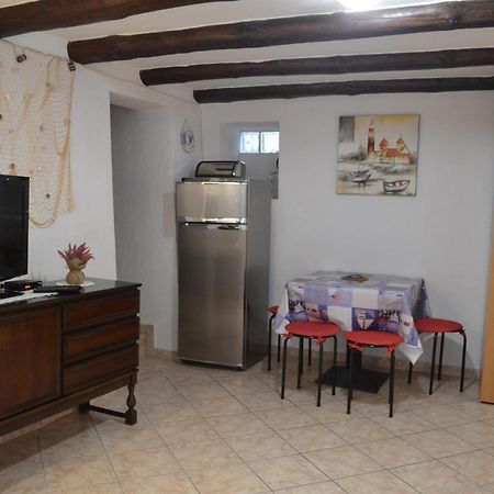 Apartment Stari Dvori Baška Екстериор снимка